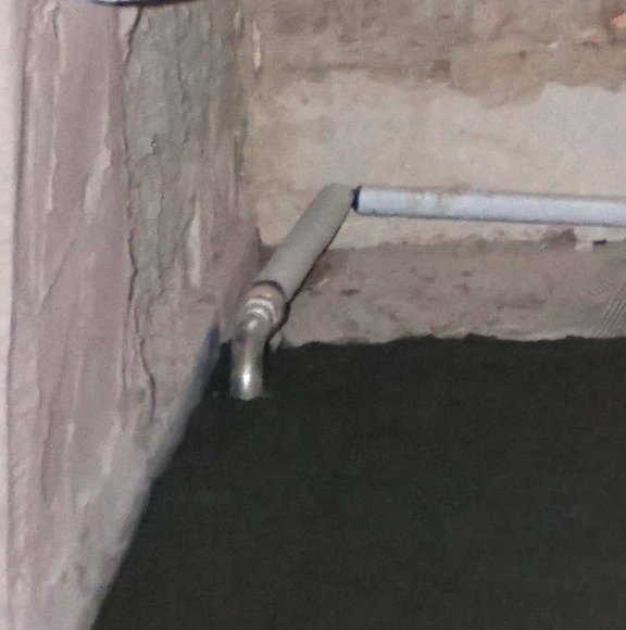 wasseranschluss.nackt.estrich.jpg